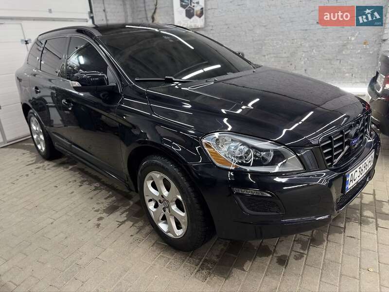 Внедорожник / Кроссовер Volvo XC60 2011 в Луцке