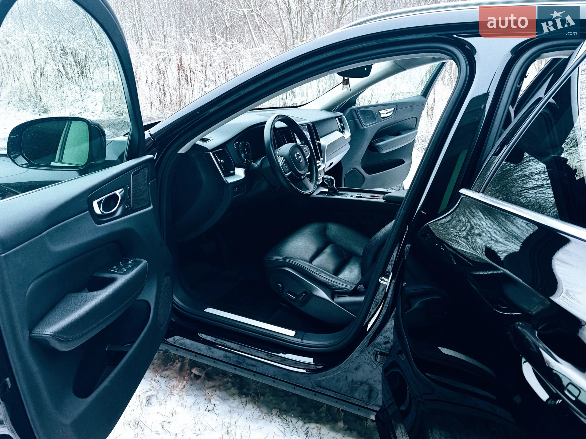 2019 Volvo XC60 - мініатюра 24