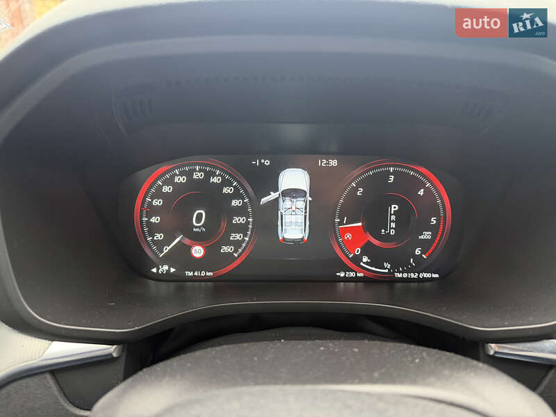 Позашляховик / Кросовер Volvo XC60 2017 в Рівному