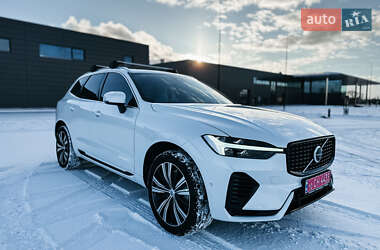 Позашляховик / Кросовер Volvo XC60 2022 в Києві