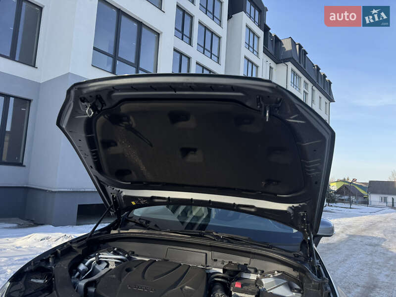 Внедорожник / Кроссовер Volvo XC60 2018 в Дубно фото 50 Внедорожник / Кроссовер Volvo XC60 2018 в Дубно