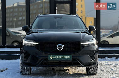 Внедорожник / Кроссовер Volvo XC60 2024 в Киеве