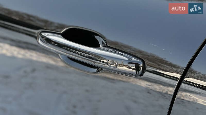 Внедорожник / Кроссовер Volvo XC60 2024 в Киеве