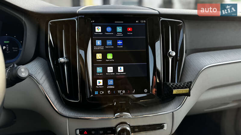 Внедорожник / Кроссовер Volvo XC60 2024 в Киеве