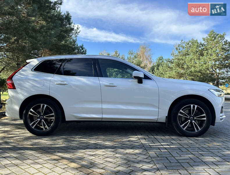 Позашляховик / Кросовер Volvo XC60 2019 в Рівному