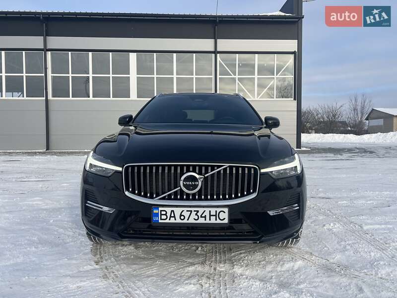 Внедорожник / Кроссовер Volvo XC60 2022 в Бершади