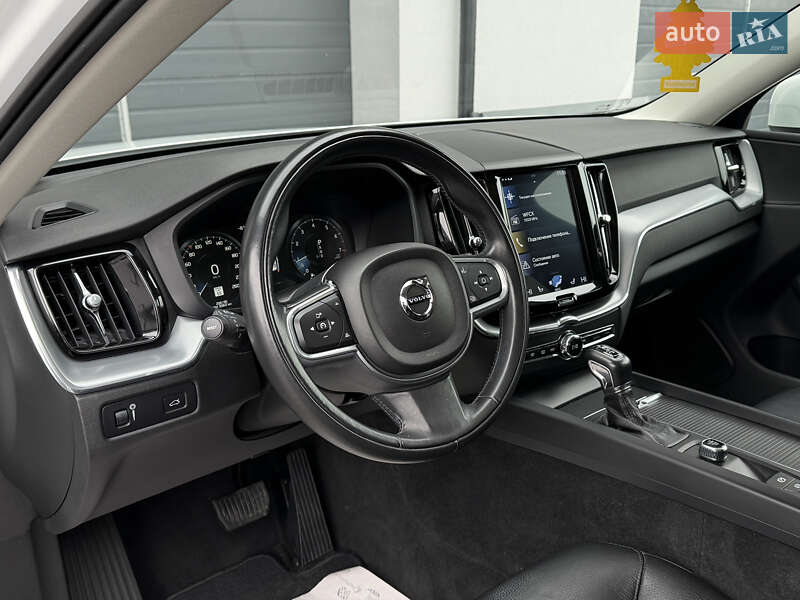 Внедорожник / Кроссовер Volvo XC60 2019 в Дрогобыче