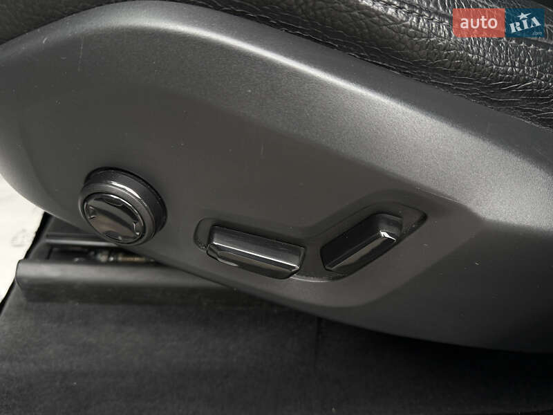 Внедорожник / Кроссовер Volvo XC60 2019 в Дрогобыче