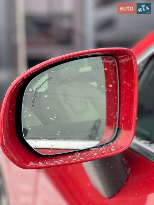 Внедорожник / Кроссовер Volvo XC60 2018 в Киеве фото 21 Внедорожник / Кроссовер Volvo XC60 2018 в Киеве