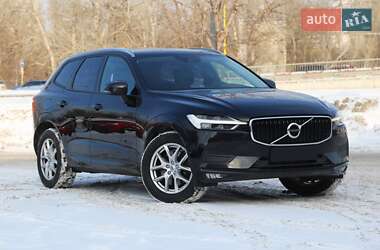 Внедорожник / Кроссовер Volvo XC60 2018 в Киеве