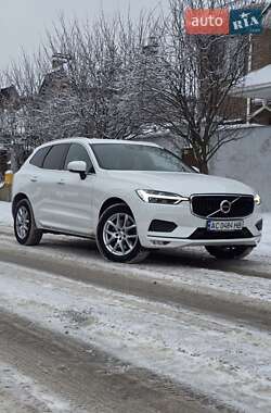 Внедорожник / Кроссовер Volvo XC60 2019 в Киеве