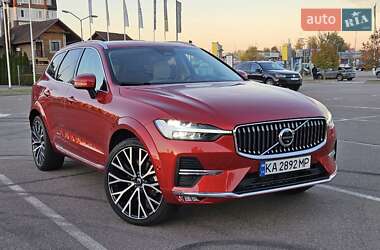 Внедорожник / Кроссовер Volvo XC60 2021 в Киеве