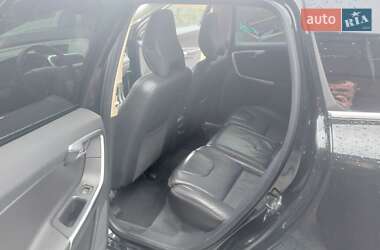 Внедорожник / Кроссовер Volvo XC60 2009 в Нетешине