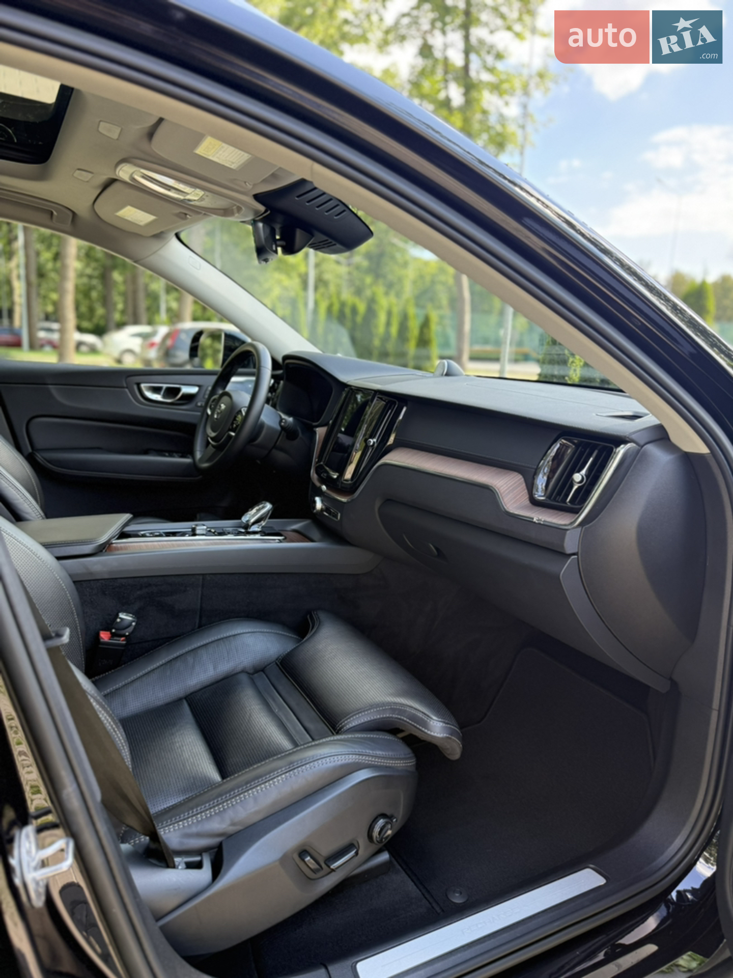 2023 Volvo XC60 - мініатюра 8
