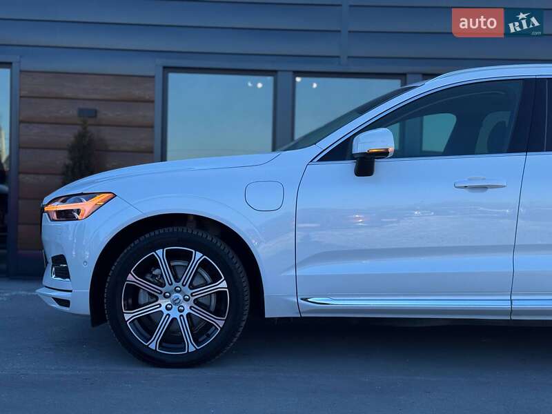 Внедорожник / Кроссовер Volvo XC60 2018 в Ровно