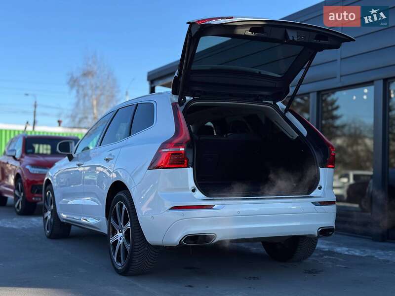 Внедорожник / Кроссовер Volvo XC60 2018 в Ровно