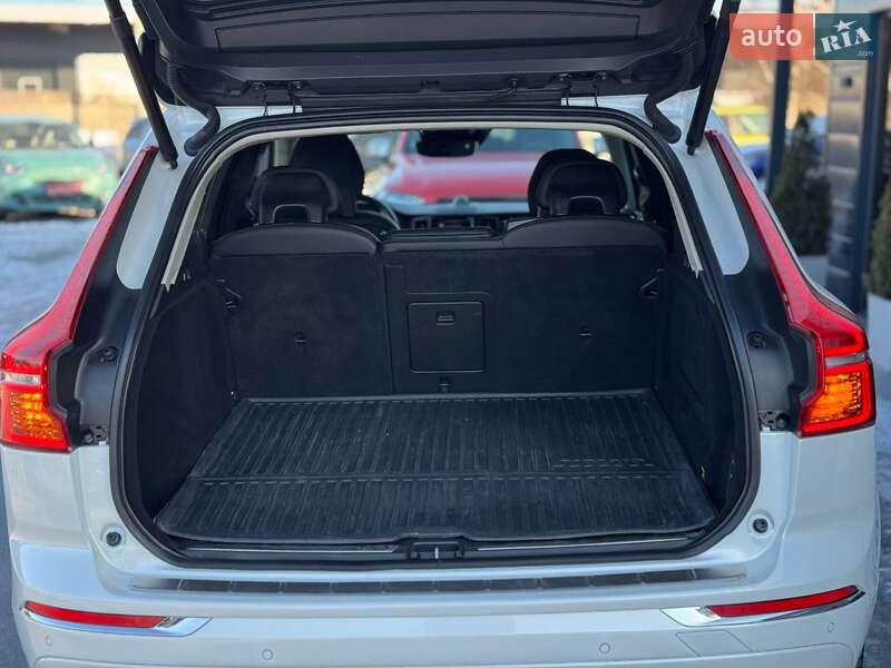 Внедорожник / Кроссовер Volvo XC60 2018 в Ровно