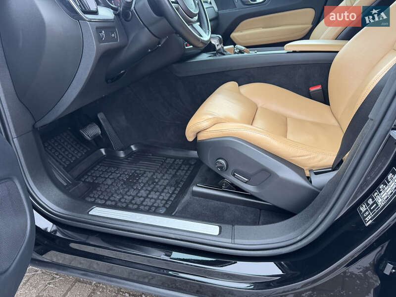 Внедорожник / Кроссовер Volvo XC60 2018 в Лопатине фото 28 Внедорожник / Кроссовер Volvo XC60 2018 в Лопатине