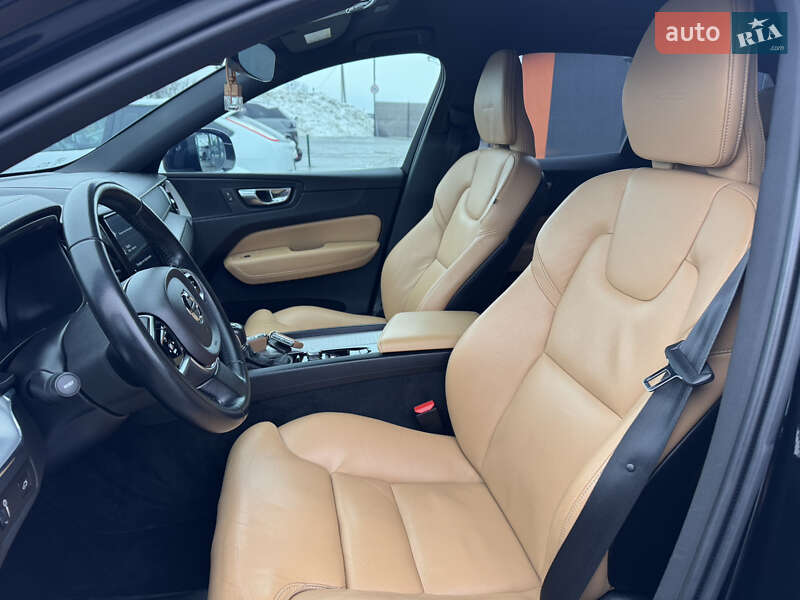 Внедорожник / Кроссовер Volvo XC60 2018 в Лопатине фото 29 Внедорожник / Кроссовер Volvo XC60 2018 в Лопатине