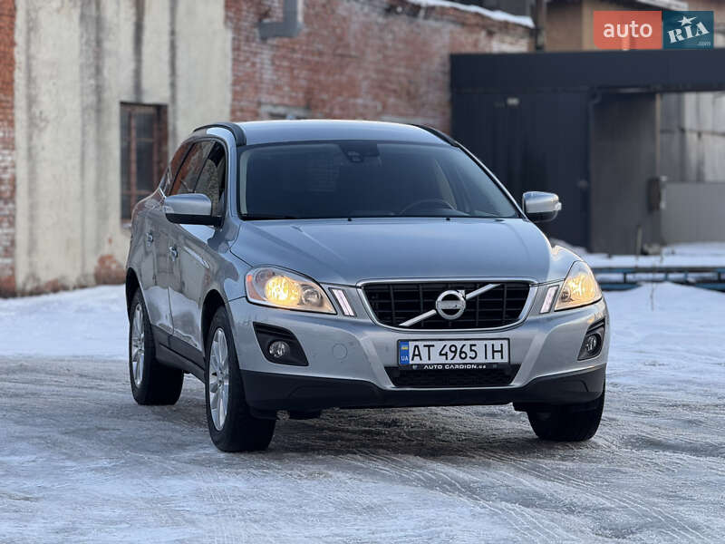 Внедорожник / Кроссовер Volvo XC60 2009 в Ивано-Франковске