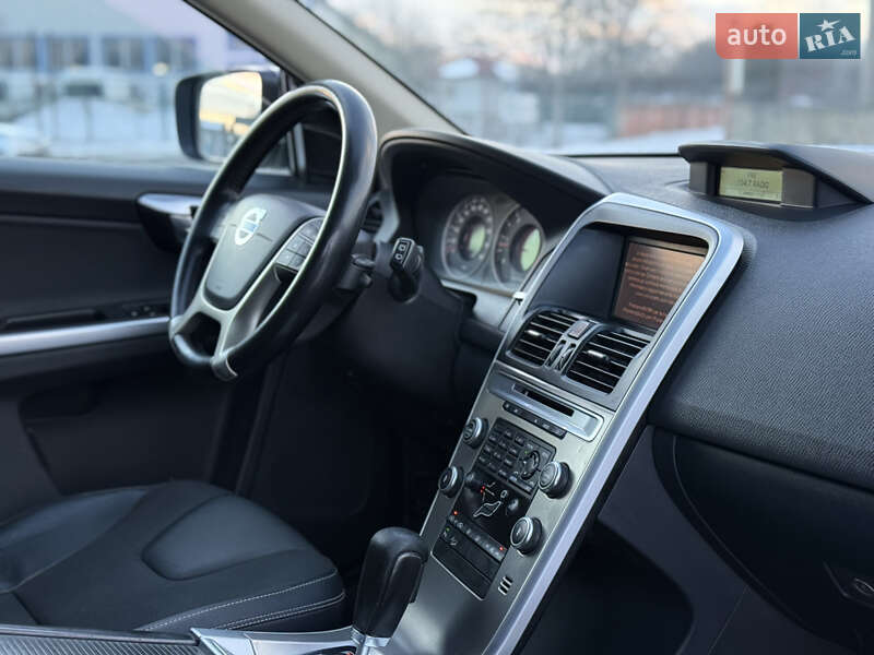 Внедорожник / Кроссовер Volvo XC60 2009 в Ивано-Франковске