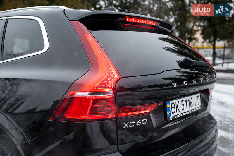 Внедорожник / Кроссовер Volvo XC60 2018 в Киеве фото 8 Внедорожник / Кроссовер Volvo XC60 2018 в Киеве
