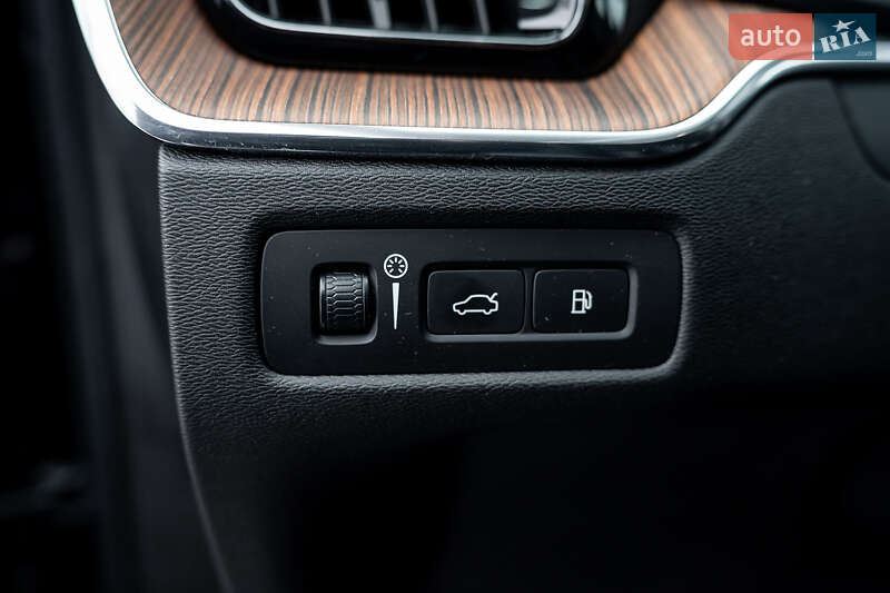 Внедорожник / Кроссовер Volvo XC60 2018 в Киеве фото 23 Внедорожник / Кроссовер Volvo XC60 2018 в Киеве