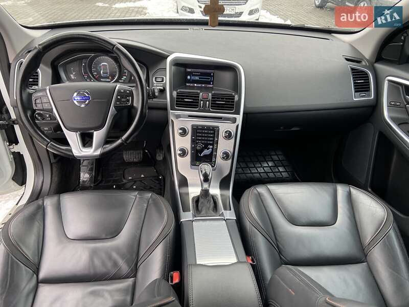 Позашляховик / Кросовер Volvo XC60 2014 в Чернівцях