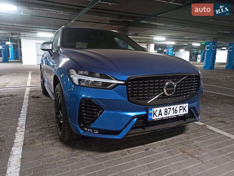 Внедорожник / Кроссовер Volvo XC60 2018 в Киеве