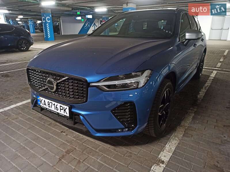 Внедорожник / Кроссовер Volvo XC60 2018 в Киеве