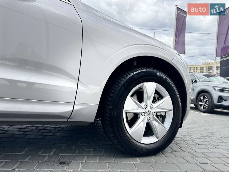 Внедорожник / Кроссовер Volvo XC60 2023 в Одессе