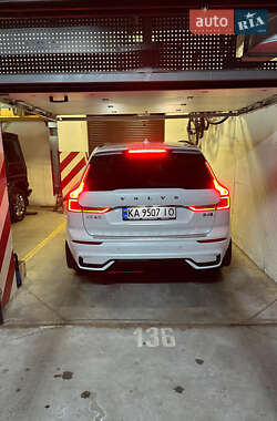 Позашляховик / Кросовер Volvo XC60 2022 в Києві