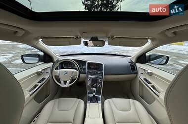 Позашляховик / Кросовер Volvo XC60 2016 в Луцьку