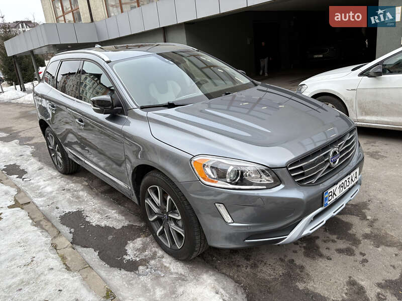 Внедорожник / Кроссовер Volvo XC60 2016 в Ровно