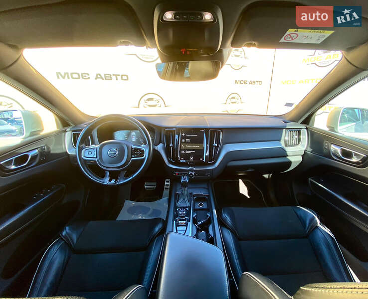 Внедорожник / Кроссовер Volvo XC60 2018 в Ровно