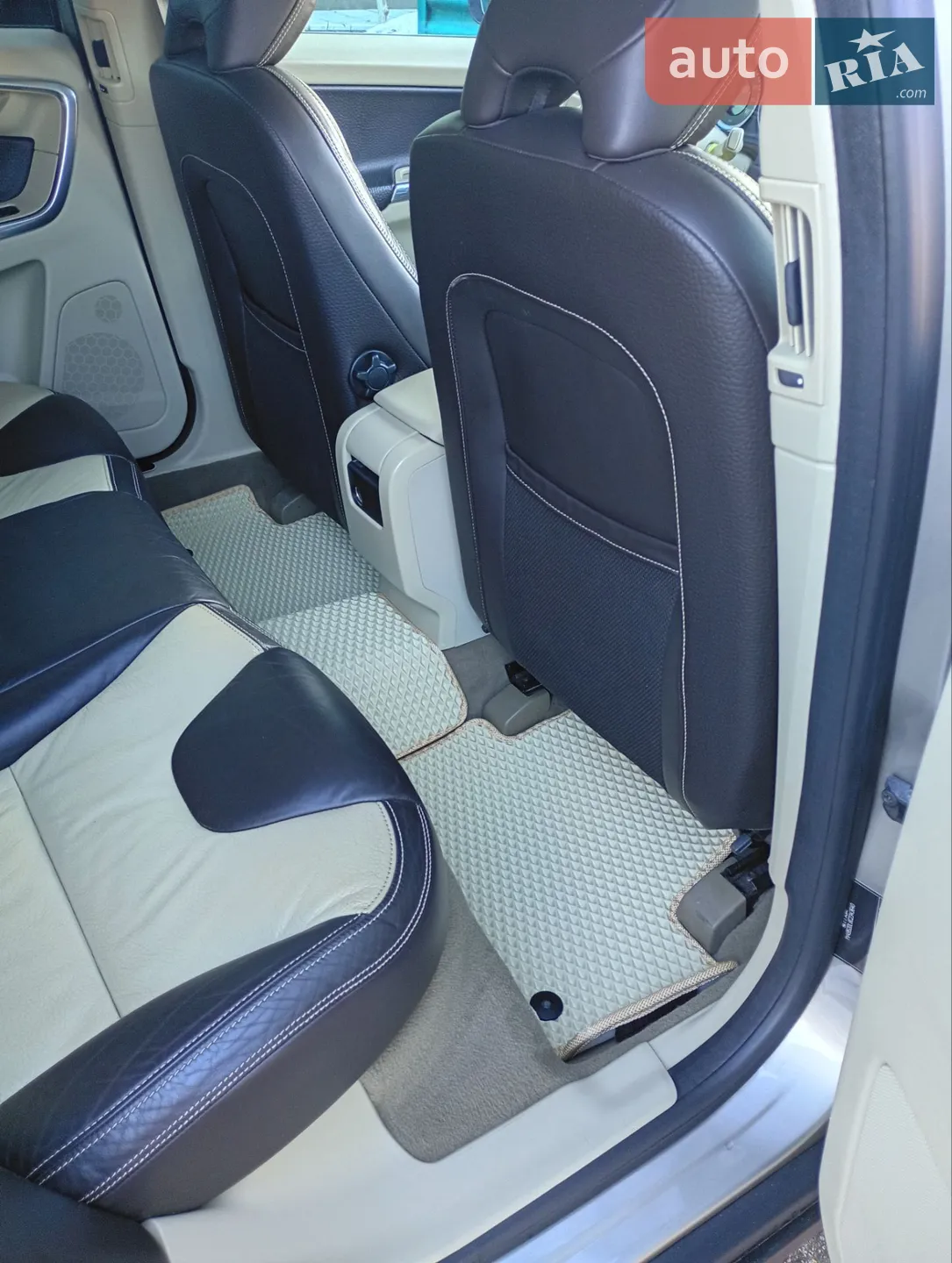 2012 Volvo XC60 - мініатюра 17