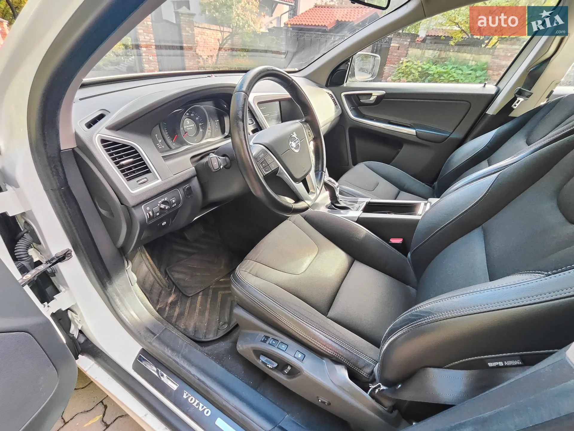 2015 Volvo XC60 - мініатюра 12