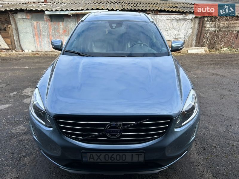Внедорожник / Кроссовер Volvo XC60 2016 в Полтаве