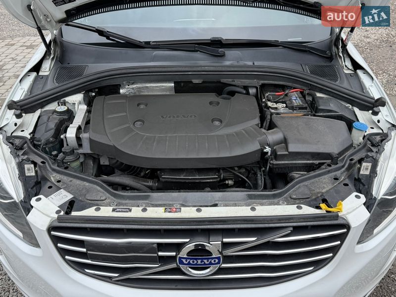 Внедорожник / Кроссовер Volvo XC60 2015 в Черкассах