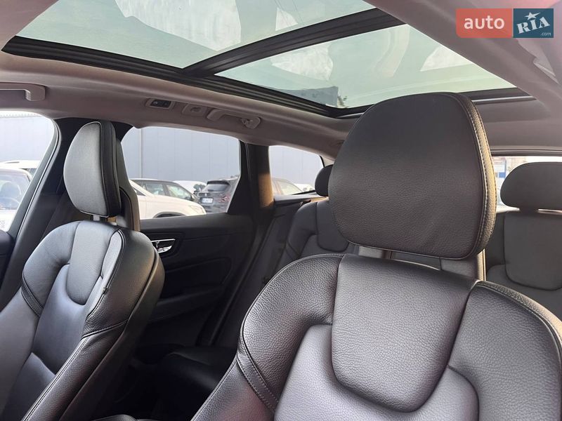 Внедорожник / Кроссовер Volvo XC60 2017 в Львове