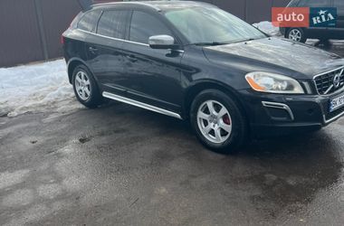 Внедорожник / Кроссовер Volvo XC60 2010 в Мене