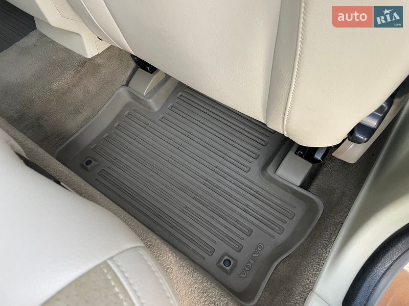 Внедорожник / Кроссовер Volvo XC60 2008 в Ковеле