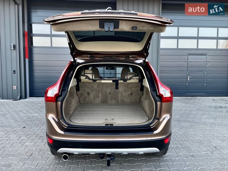 Внедорожник / Кроссовер Volvo XC60 2008 в Ковеле