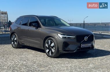 Внедорожник / Кроссовер Volvo XC60 2023 в Днепре