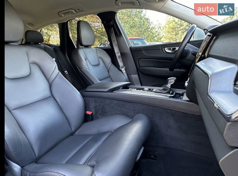 Позашляховик / Кросовер Volvo XC60 2019 в Рівному