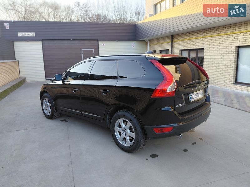 Внедорожник / Кроссовер Volvo XC60 2010 в Бердичеве