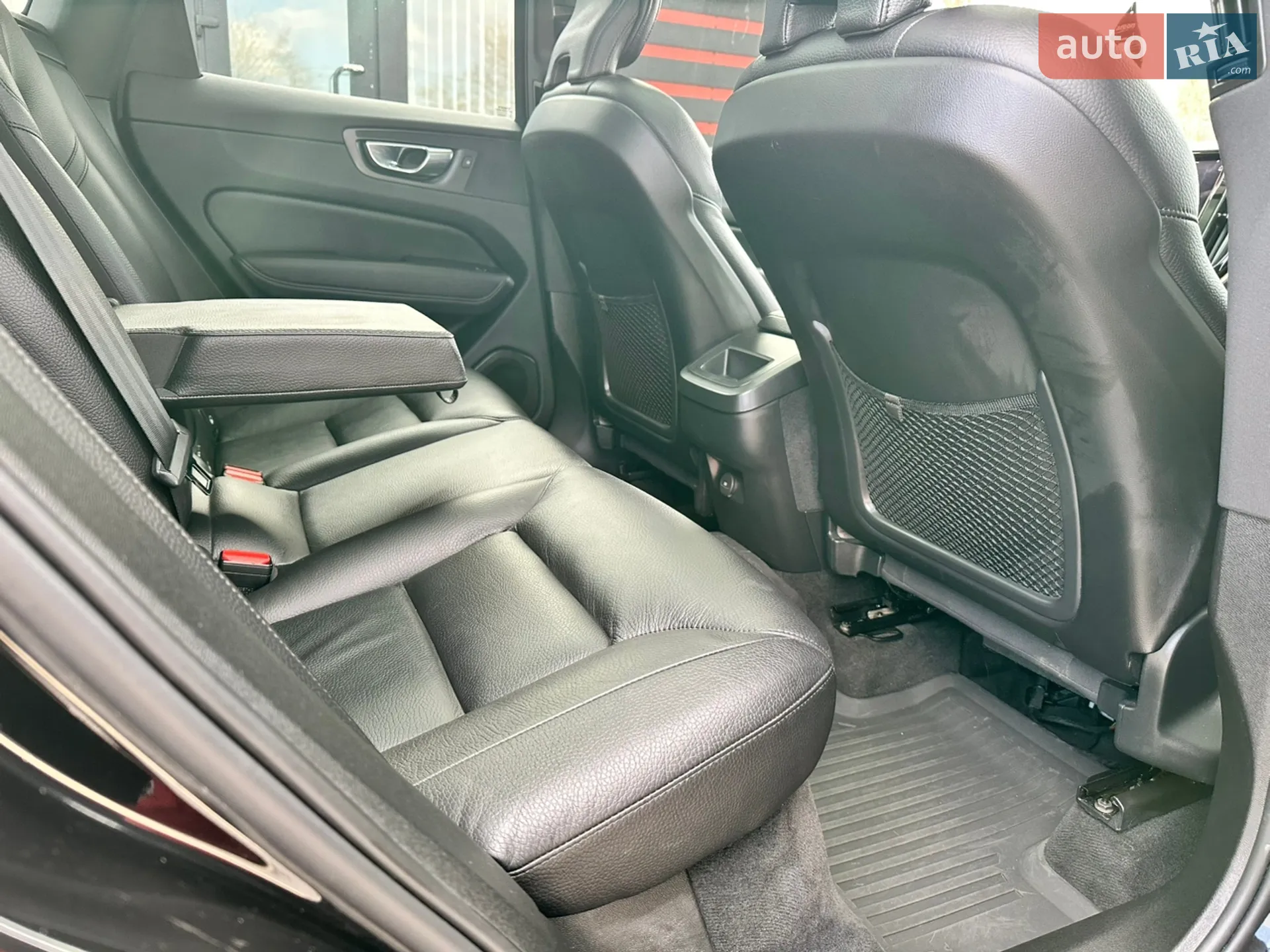2021 Volvo XC60 - мініатюра 21