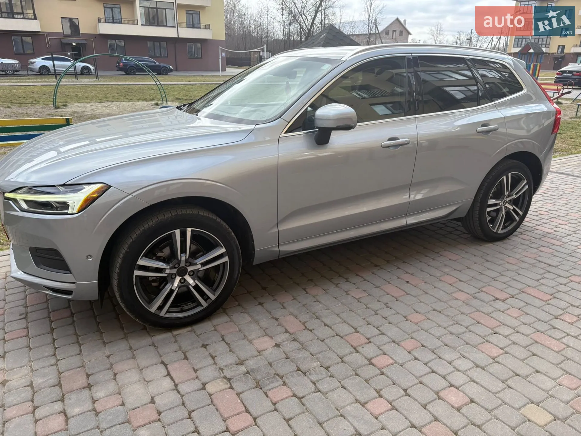 2018 Volvo XC60 - мініатюра 2