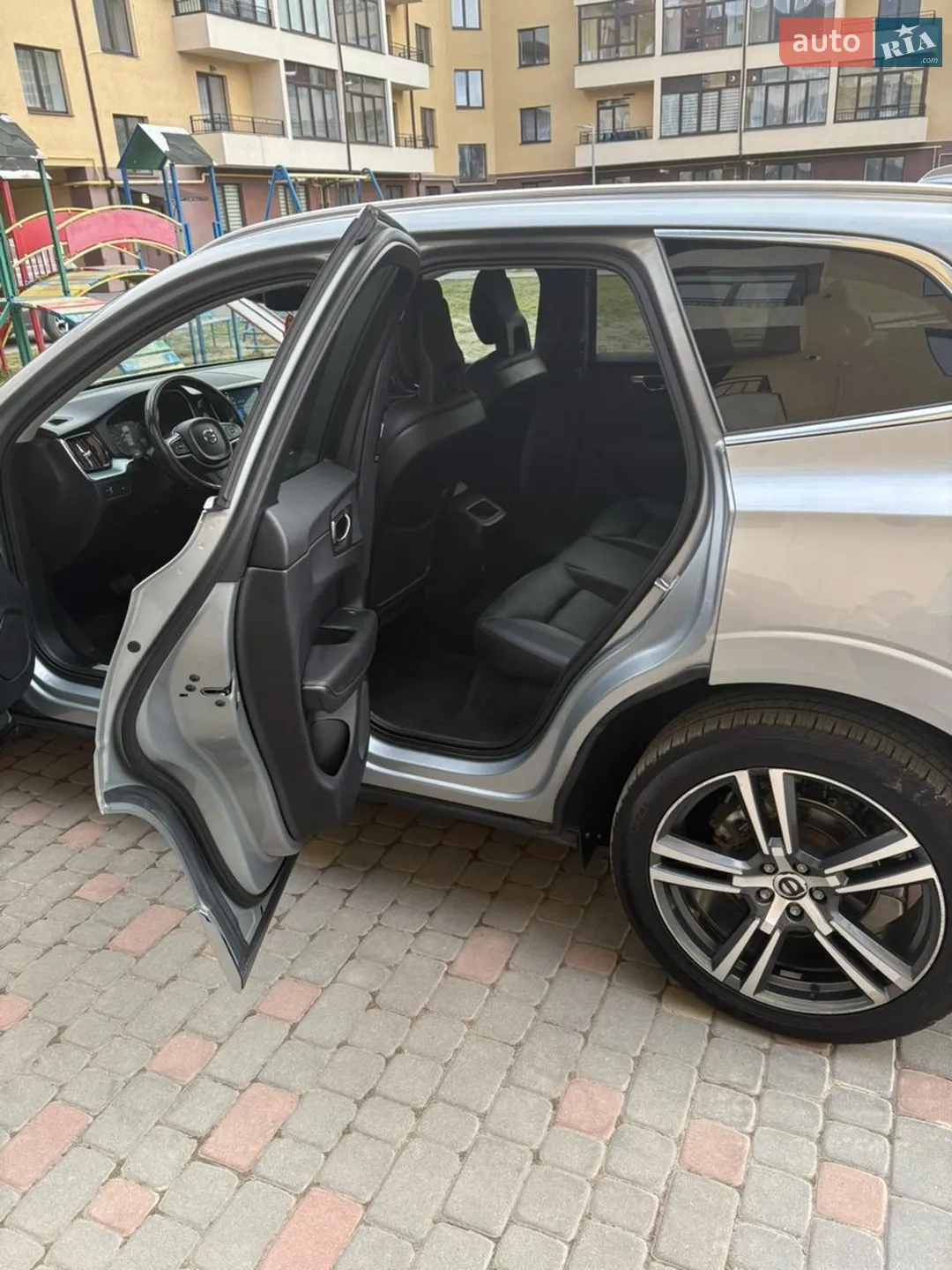 2018 Volvo XC60 - мініатюра 21