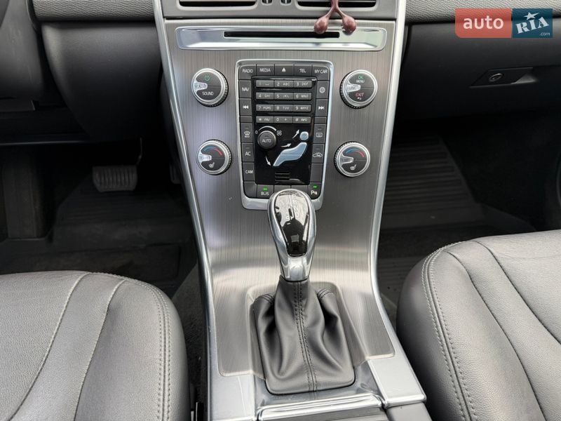 Внедорожник / Кроссовер Volvo XC60 2016 в Ровно фото 66 Внедорожник / Кроссовер Volvo XC60 2016 в Ровно